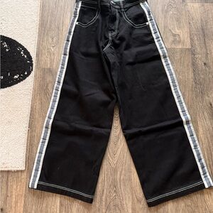 Jnco Skunk size 32